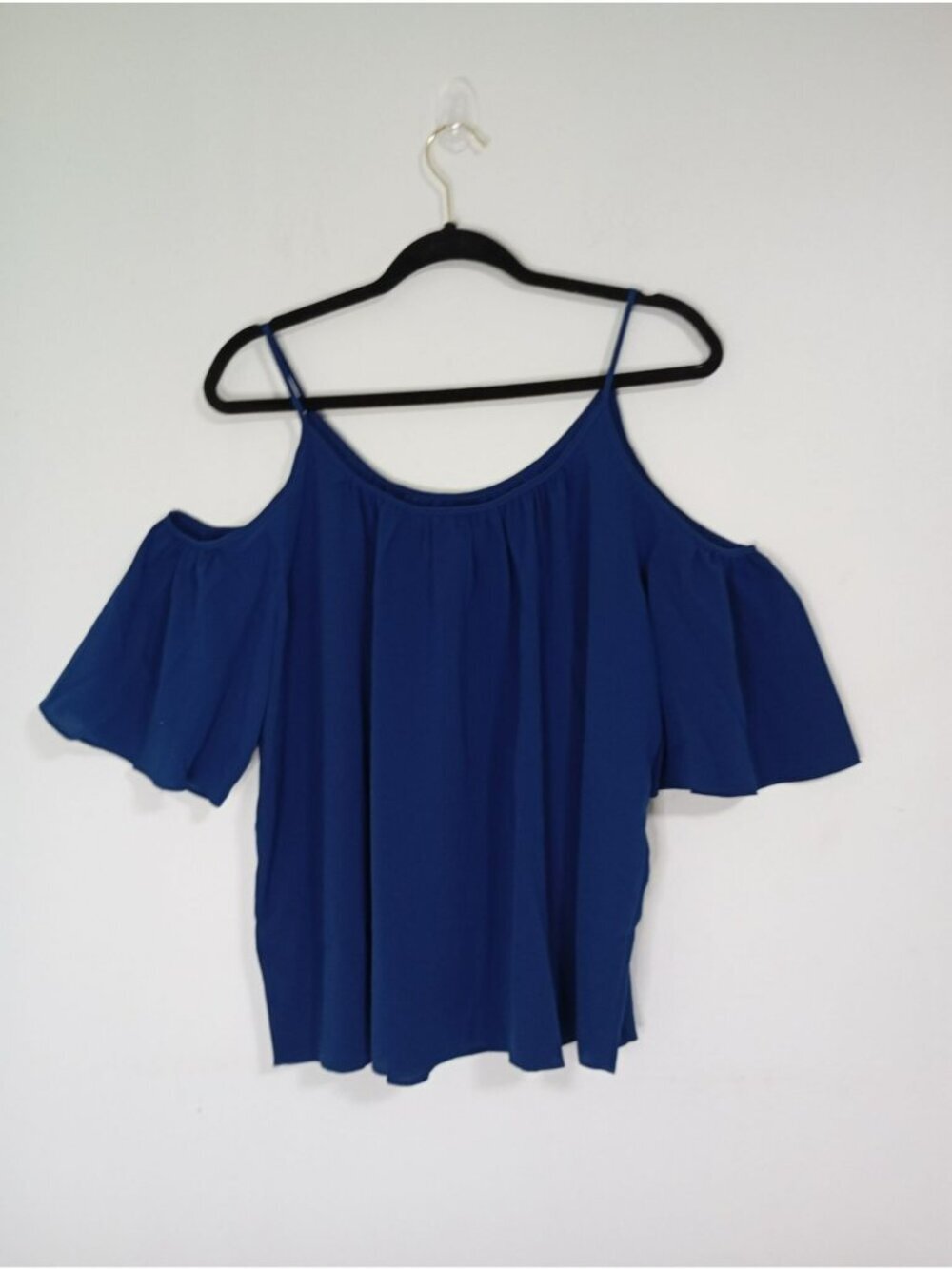 French Connection Blue Cold Shoulder Top With Spaghetti Straps Womens M - Picture 9 of 9